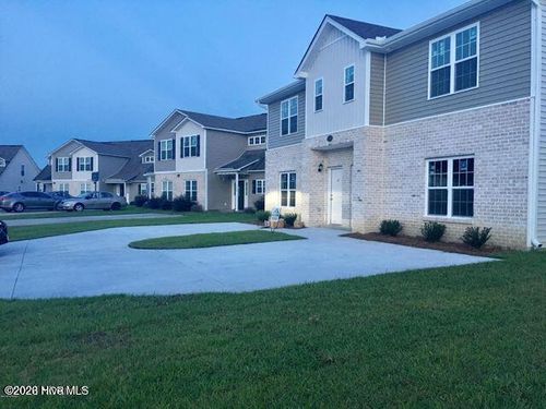 a-2320 Chavis Dr, Greenville, NC, 27858-8186 | Card Image
