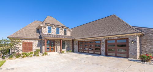 114 Lovorn Ct, Flora, MS, 39071-9397 | Card Image