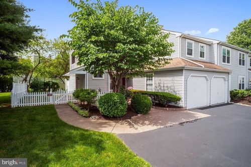 1659b-1659 Trellis Cir, YARDLEY, PA, 19067-6334 | Card Image