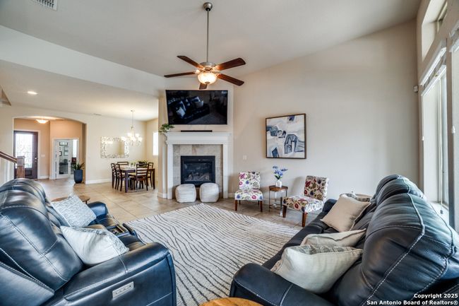 2023 Wilby Ln, House other with 4 bedrooms, 5 bathrooms and null parking in San Antonio TX | Image 11