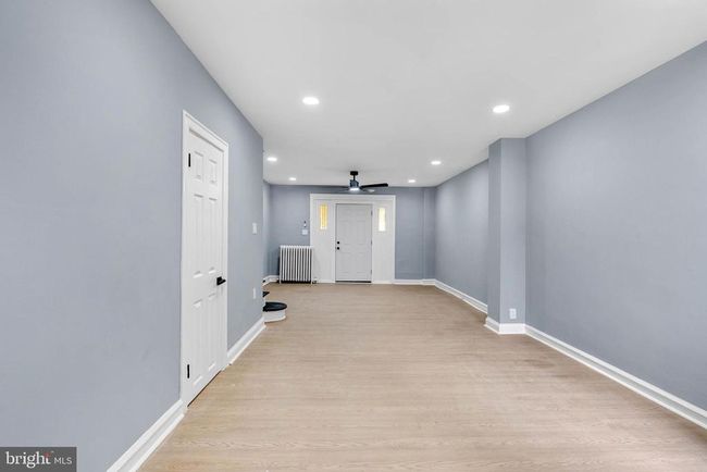 6411 Clearview St, Townhouse with 3 bedrooms, 2 bathrooms and null parking in PHILADELPHIA PA | Image 5