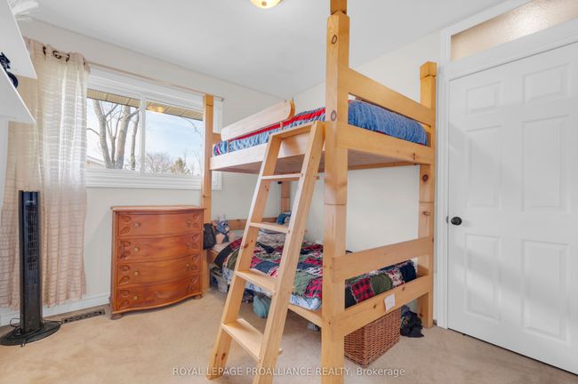 24 Rodgers Dr, House other with 3 bedrooms, 2 bathrooms and 2 parking in Stirling ON | Image 18