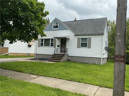 168 Henry St, Bedford, OH, 44146-4554 | Card Image