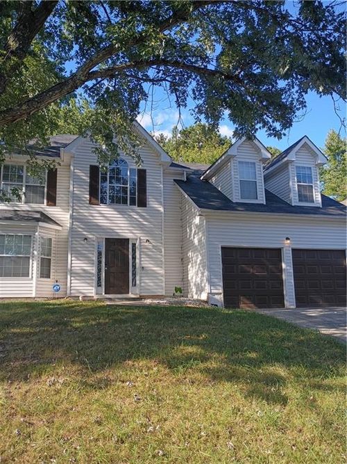 6392 Phillips Ct, Lithonia, GA, 30058-8922 | Card Image