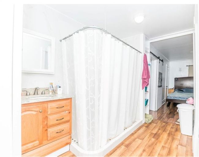 1203 N Sharpsville Ave, Sold in Sharon Zoocasa