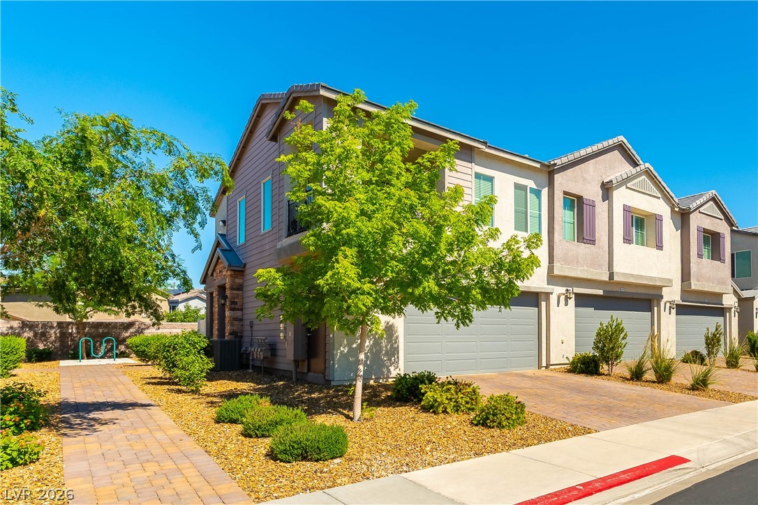 Residential in Henderson