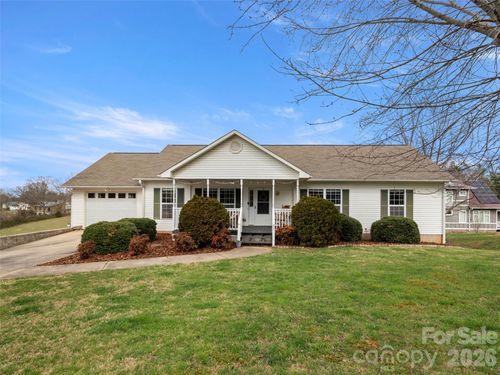 83 Church St, Weaverville, NC, 28787-9420 | Card Image