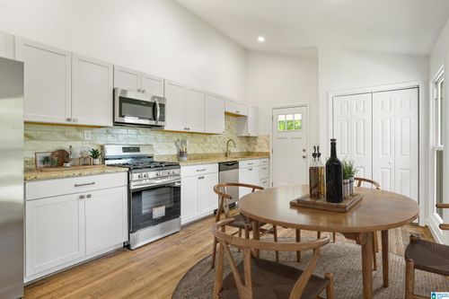 1329 Wales Ave, BIRMINGHAM, AL, 35213-1505 | Card Image