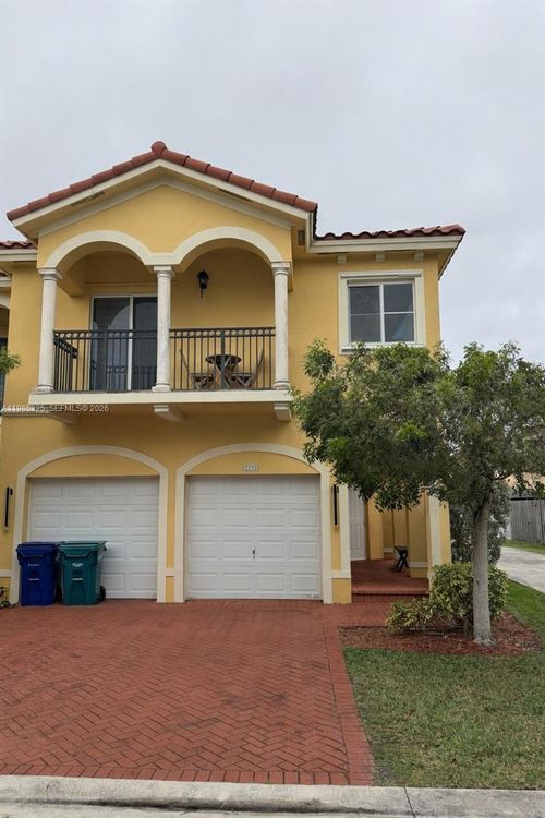7031 Sw 165th Ave, Miami, FL, 33193-3762 | Card Image