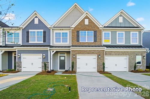 410 Blythe Townhome Ln, Waxhaw, NC, 28173-0468 | Card Image