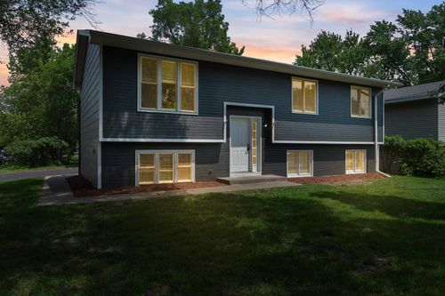 4500 Adair Ave N, Crystal, MN, 55422-1043 | Card Image
