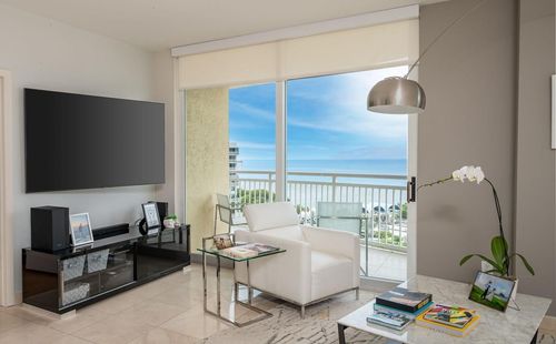 apt-1110-2475 Brickell Ave, Miami, FL, 33129-2480 | Card Image