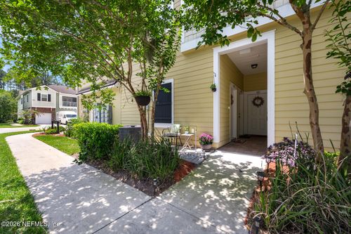 101-131 Burnett Ct, St Johns, FL, 32259-6992 | Card Image