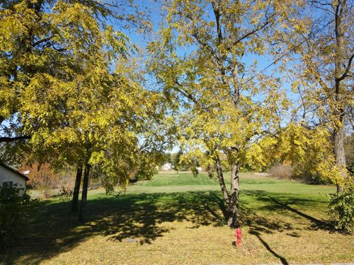 302 W Beaver St, Morocco, IN, 47963-8024 | Card Image