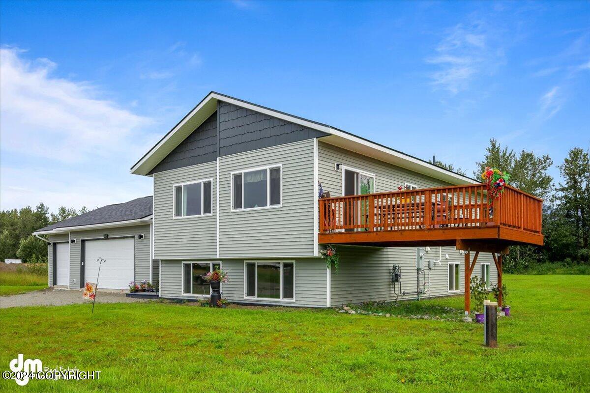 Revere St, Palmer, AK 99645