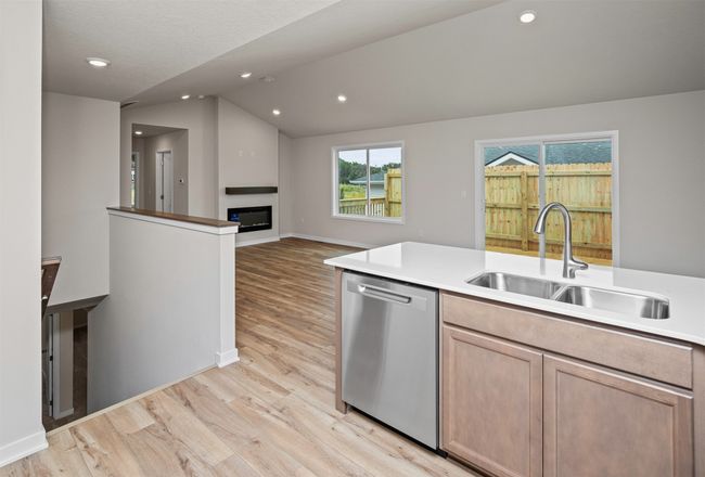 805 Linden St, Condo with 3 bedrooms, 3 bathrooms and null parking in Carlisle IA | Image 16