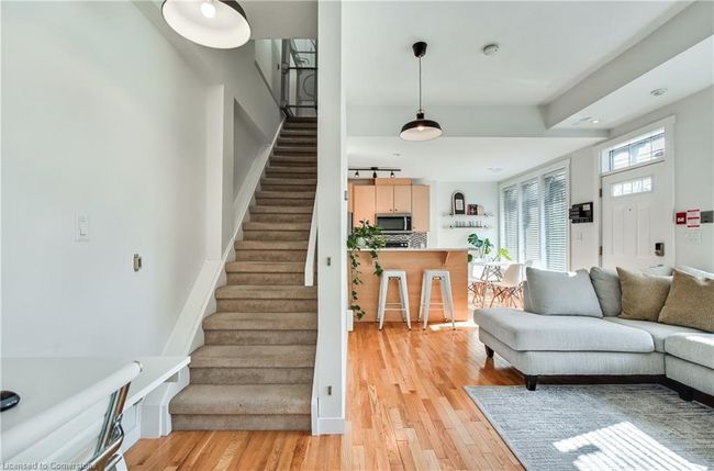 16 - 49 Ontario St, Townhouse with 1 bedrooms, 1 bathrooms and 3 parking in Grimsby ON | Image 17