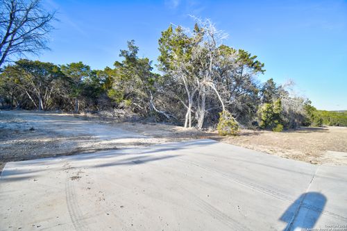 904 Olympic Dr, Kerrville, TX, 78028 | Card Image