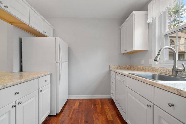 UNIT-196 - 1465 Hooksett Rd, Condo with 3 bedrooms, 3 bathrooms and null parking in Hooksett NH | Image 4