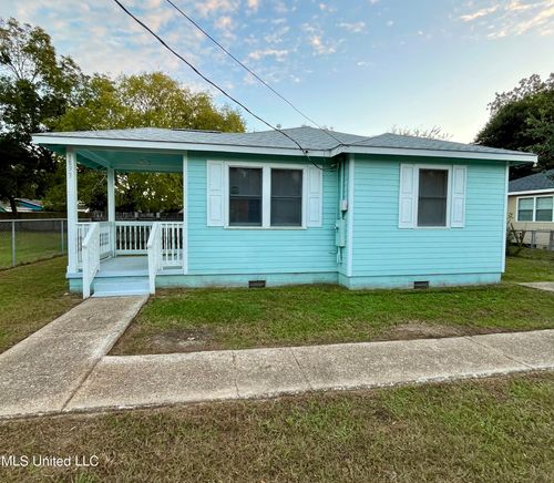 1893 Southern Avenue, Biloxi, MS, 39531 | Card Image