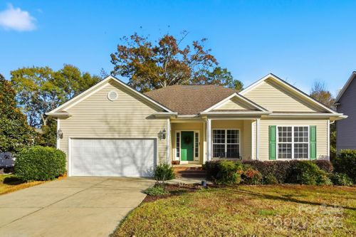 912 Gold Finch Cir, Fort Mill, SC, 29715-7089 | Card Image