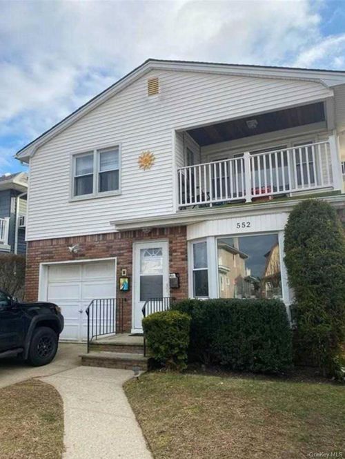 lower-552 Walnut St, Long Beach, NY, 11561-3738 | Card Image