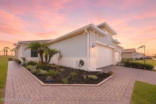 1794 Velky Ln, Melbourne, FL, 32940-8697 | Card Image