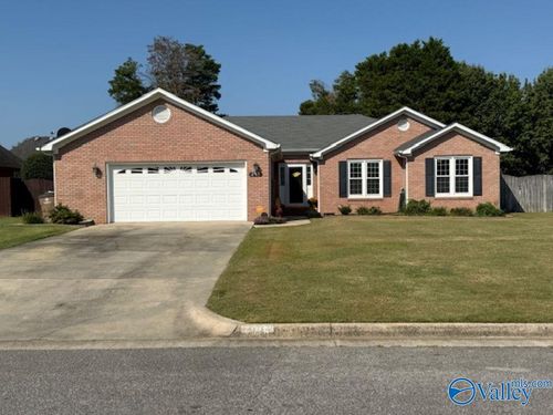 2915 Whiteford Dr Sw, Decatur, AL, 35603-7203 | Card Image