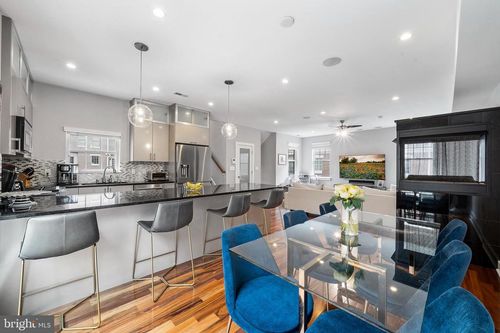 862 Independence Ct, PHILADELPHIA, PA, 19147-4311 | Card Image