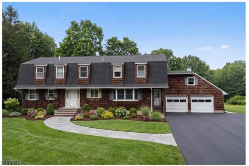 381 Drakestown Rd, Long Valley, NJ, 07853-3291 | Card Image