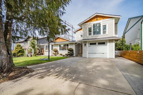 4436 203 St, Langley, BC, V3A6P7 | Card Image