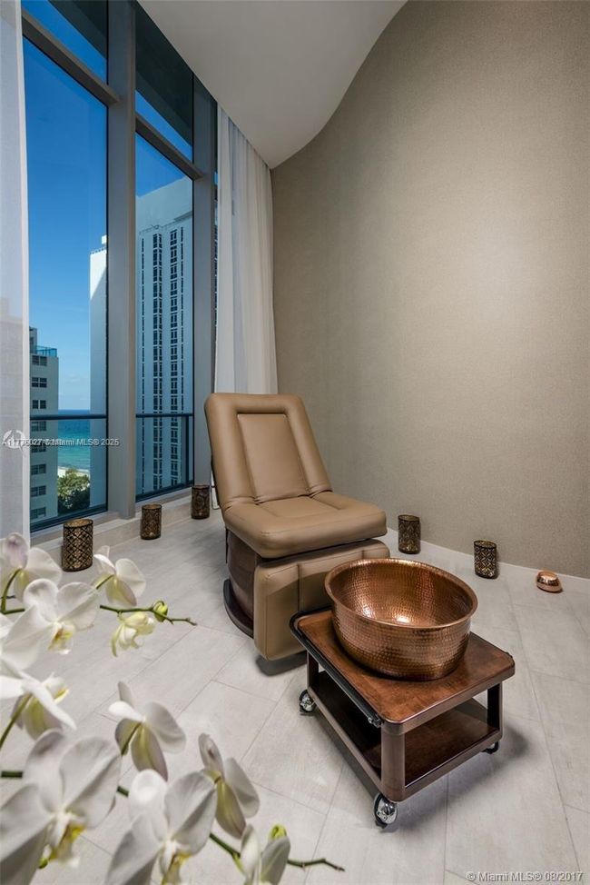 LPH6 - 4111 S Ocean Dr, Condo with 2 bedrooms, 2 bathrooms and null parking in Hollywood FL | Image 35