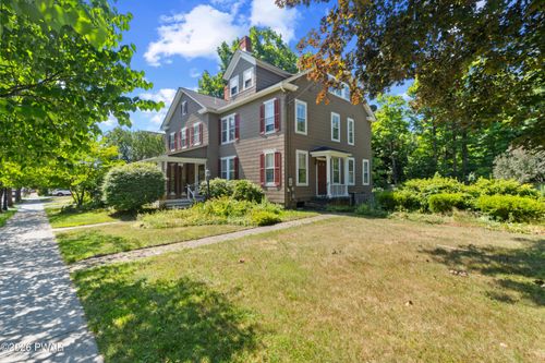 208 W Harford St, Milford, PA, 18337-1105 | Card Image