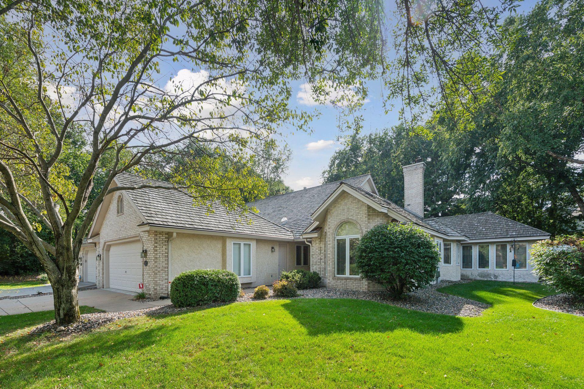 Fawns Way, Eden Prairie, MN 55347