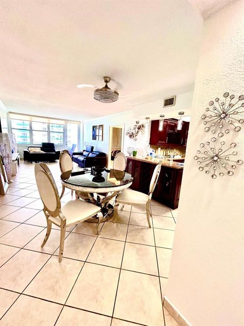 apt-1116-3725 S Ocean Dr, Hollywood, FL, 33019-2911 | Card Image
