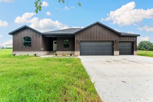 1145 John Renfroe Rd, Pea Ridge, AR, 72751-2225 | Card Image