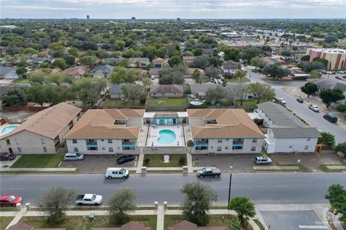 2125 Kerria Ave, Mcallen, TX, 78501-3819 | Card Image