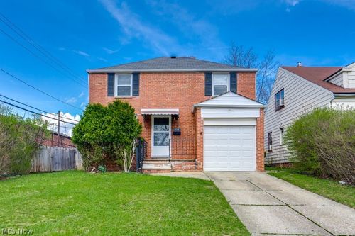 20503 Mountville Dr, Maple Heights, OH, 44137-2460 | Card Image