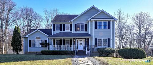 22 Patrick Dr, Seymour, CT, 06483-2371 | Card Image