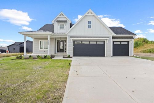 1421 Stonehaven Drive, SUN PRAIRIE, WI, 53590 | Card Image