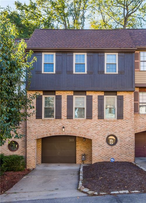 303 Sonnybrook Ct, Bethel Park, PA, 15102-2749 | Card Image