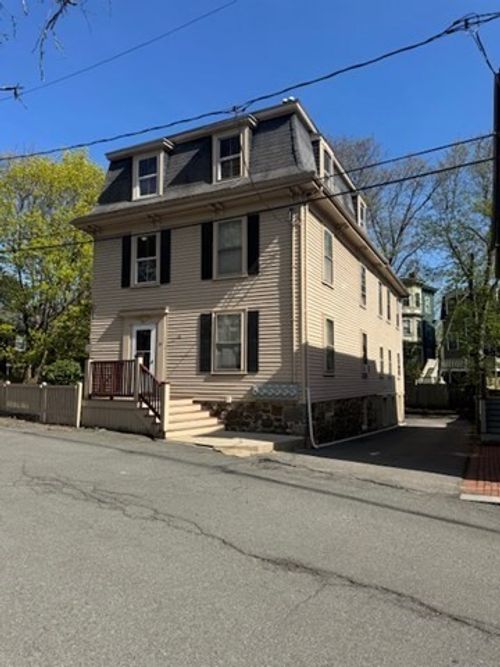 apt-3-15 Harris St, Marblehead, MA, 01945-3483 | Card Image