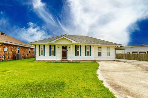 149 Wayne Ave, Houma, LA, 70360-2453 | Card Image