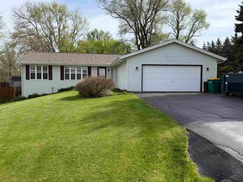 988 Thickett Trail, Roscoe, IL, 61073 | Card Image