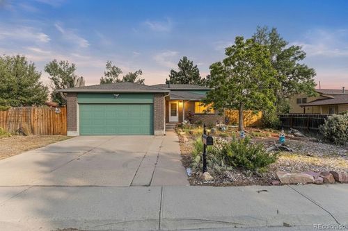 4963 Billings St, Denver, CO, 80239-4320 | Card Image