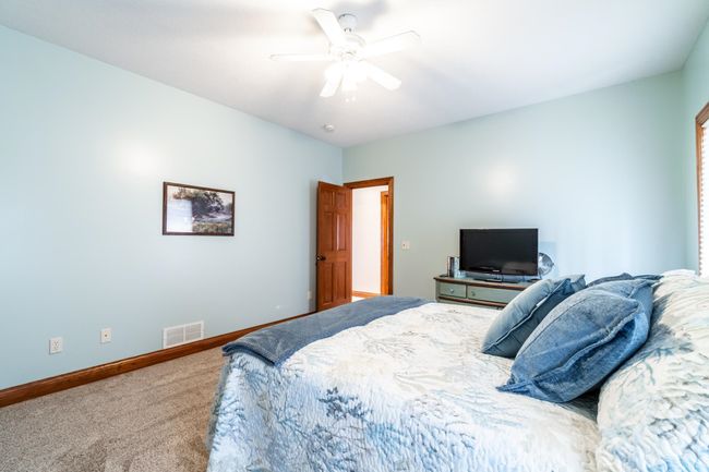 20 Ln Lane 124 B Turkey Lk, House other with 3 bedrooms, 2 bathrooms and null parking in Lagrange IN | Image 15