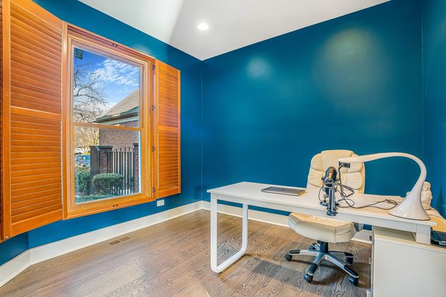 971 Heathrow Ln, Townhouse with 3 bedrooms, 3 bathrooms and 2 parking in Naperville IL | Image 11