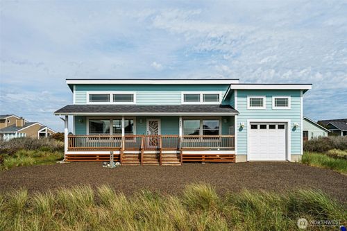 447 N Portal Loop Sw, Ocean Shores, WA, 98569-9409 | Card Image