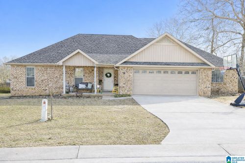 140 Maplewood Dr, CLANTON, AL, 35045-2562 | Card Image