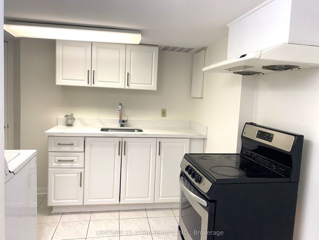 86 Greensboro Dr, House other with 5 bedrooms, 4 bathrooms and 3 parking in Markham ON | Image 33